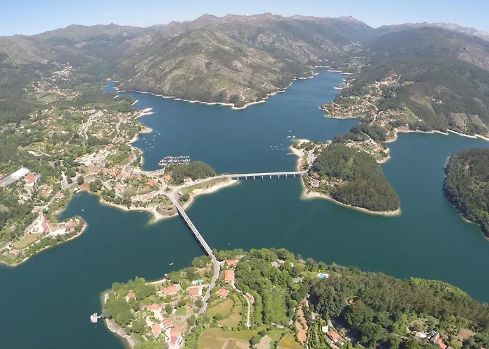 컨트리하우스 Quinta Da Veiga E Malhadoira *